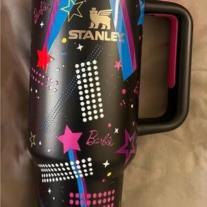 Stanley Barbie tumbler comes with straw